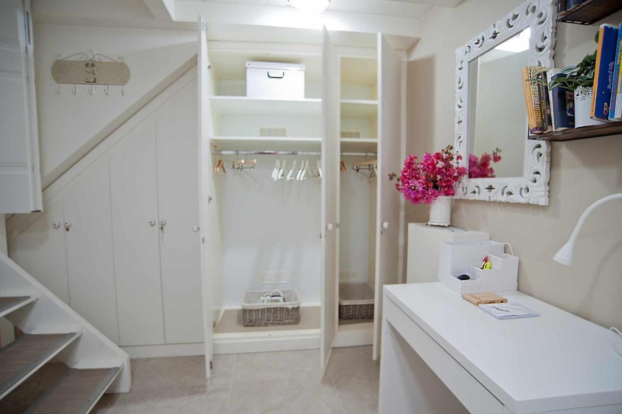 Appartamento Charming And Cozy House Nettuno Esterno foto