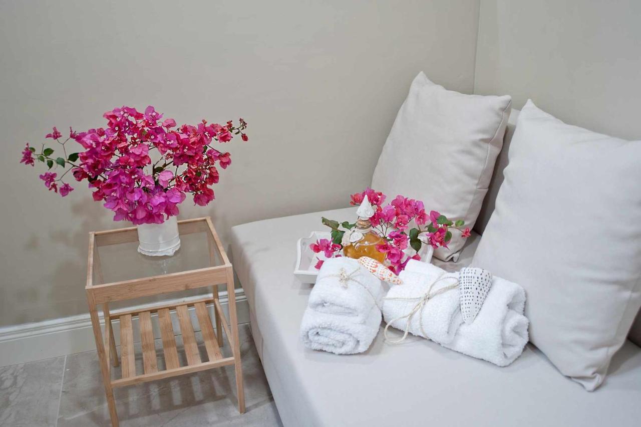 Appartamento Charming And Cozy House Nettuno Esterno foto