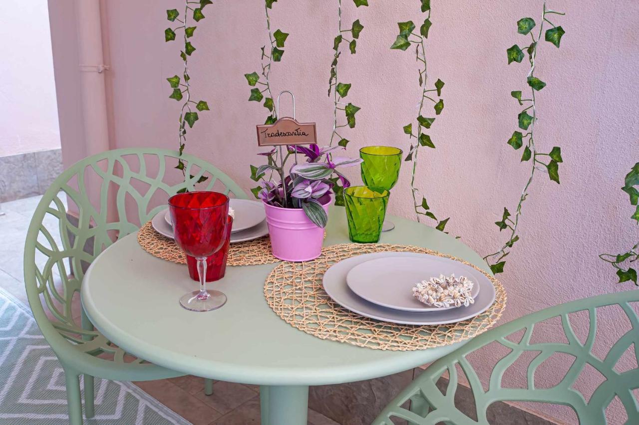 Appartamento Charming And Cozy House Nettuno Esterno foto